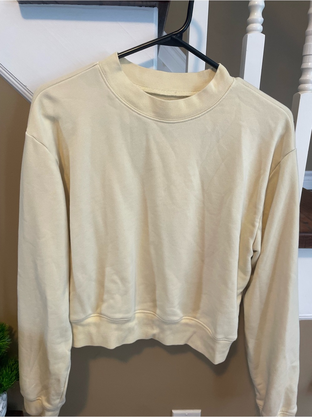 TNA Pale Yellow Crewneck Sweatshirt